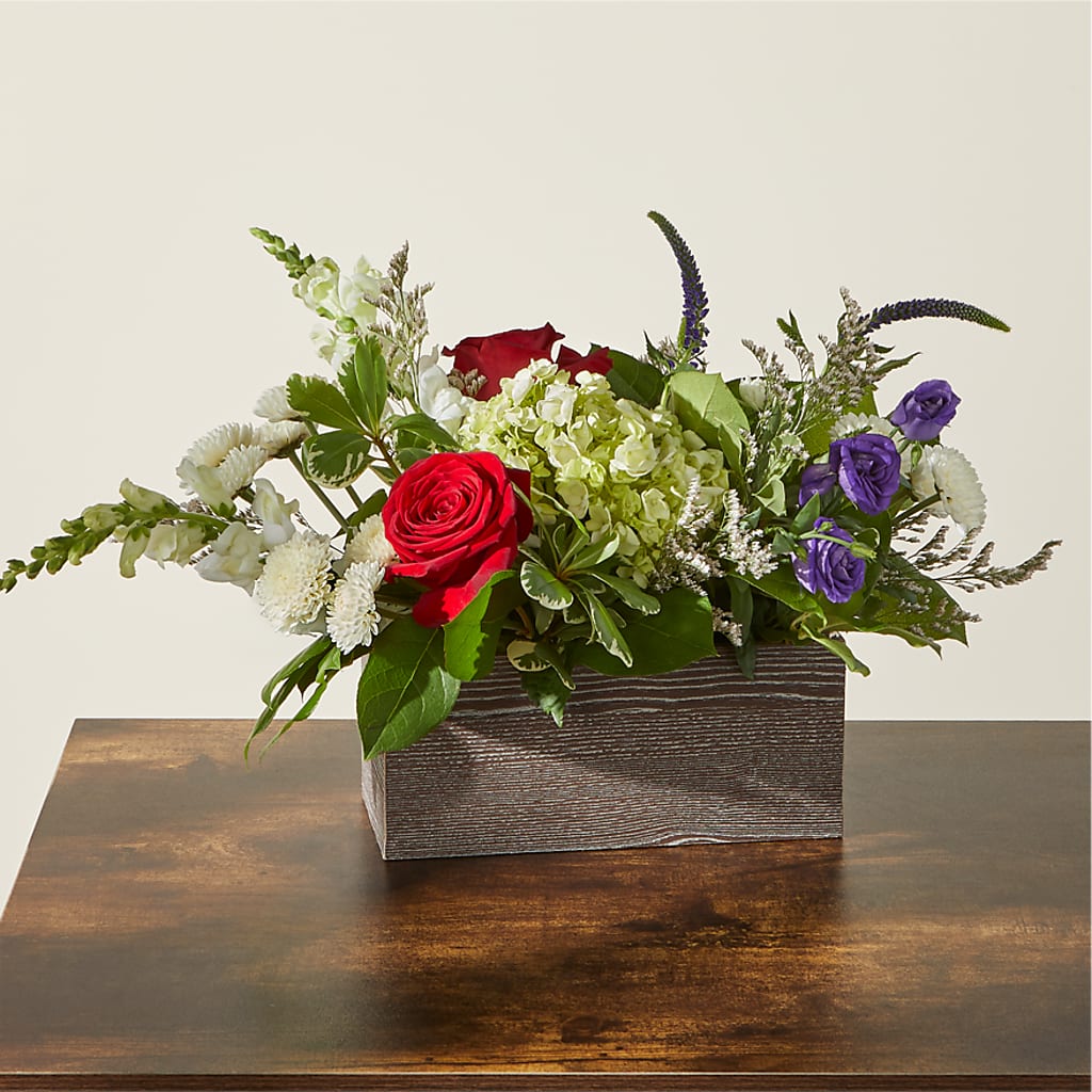 Sweet Magnolia Bouquet – Oliverios Florist, Bridgeport WV