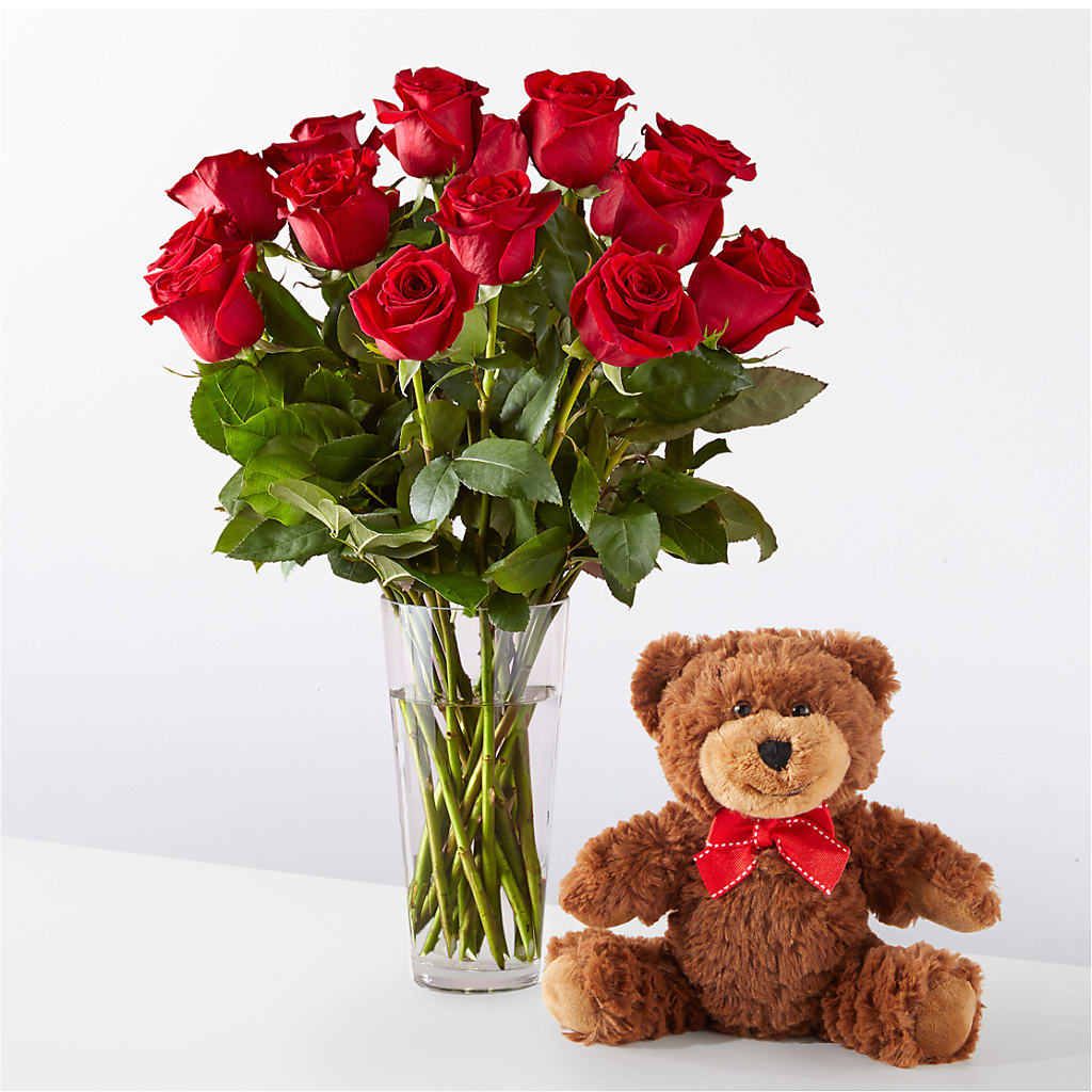 Romantic Long Stem Red Rose Bouquet Bundles – Oliverios Florist, Bridgeport WV