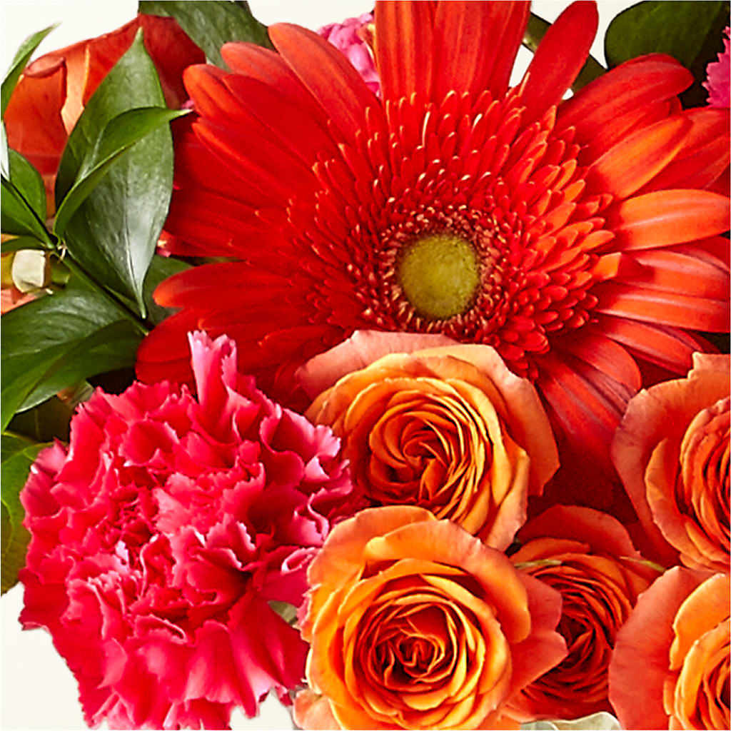 Florist Designed Mixed Bouquet – Oliverios Florist, Bridgeport WV