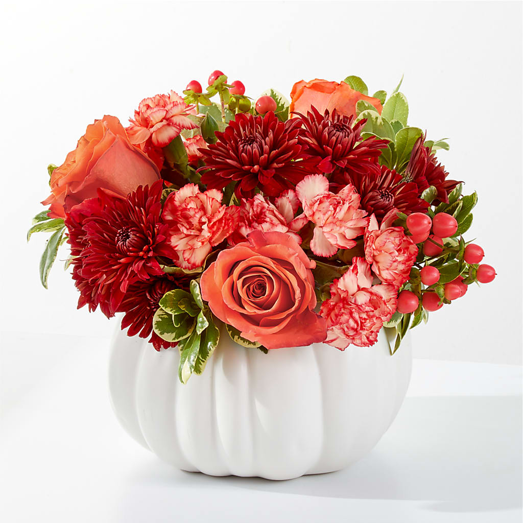 Autumn Air Pumpkin Bouquet – Oliverios Florist, Bridgeport WV