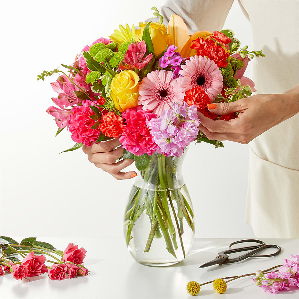 Cue the Confetti - A Florist Original – Oliverios Florist, Bridgeport WV