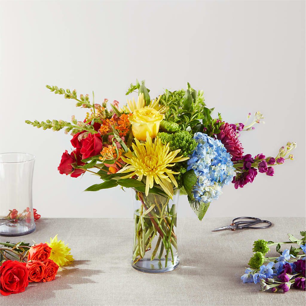 Summer Spectra - A Florist Original – Oliverios Florist, Bridgeport WV