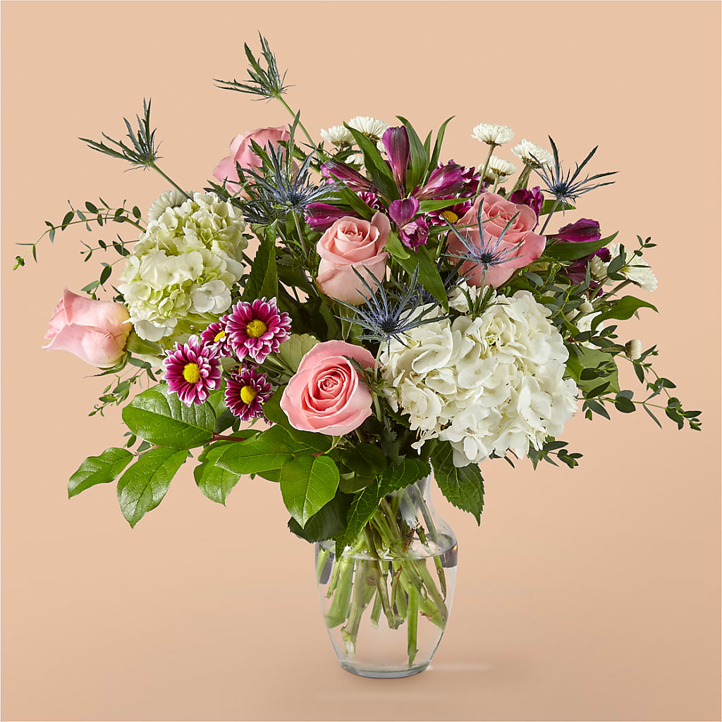Parlour Bouquet – Oliverios Florist, Bridgeport WV