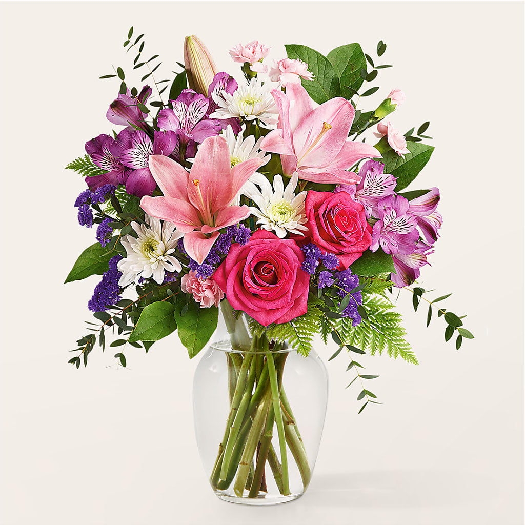 Lace & Pearls Bouquet – Oliverios Florist, Bridgeport WV