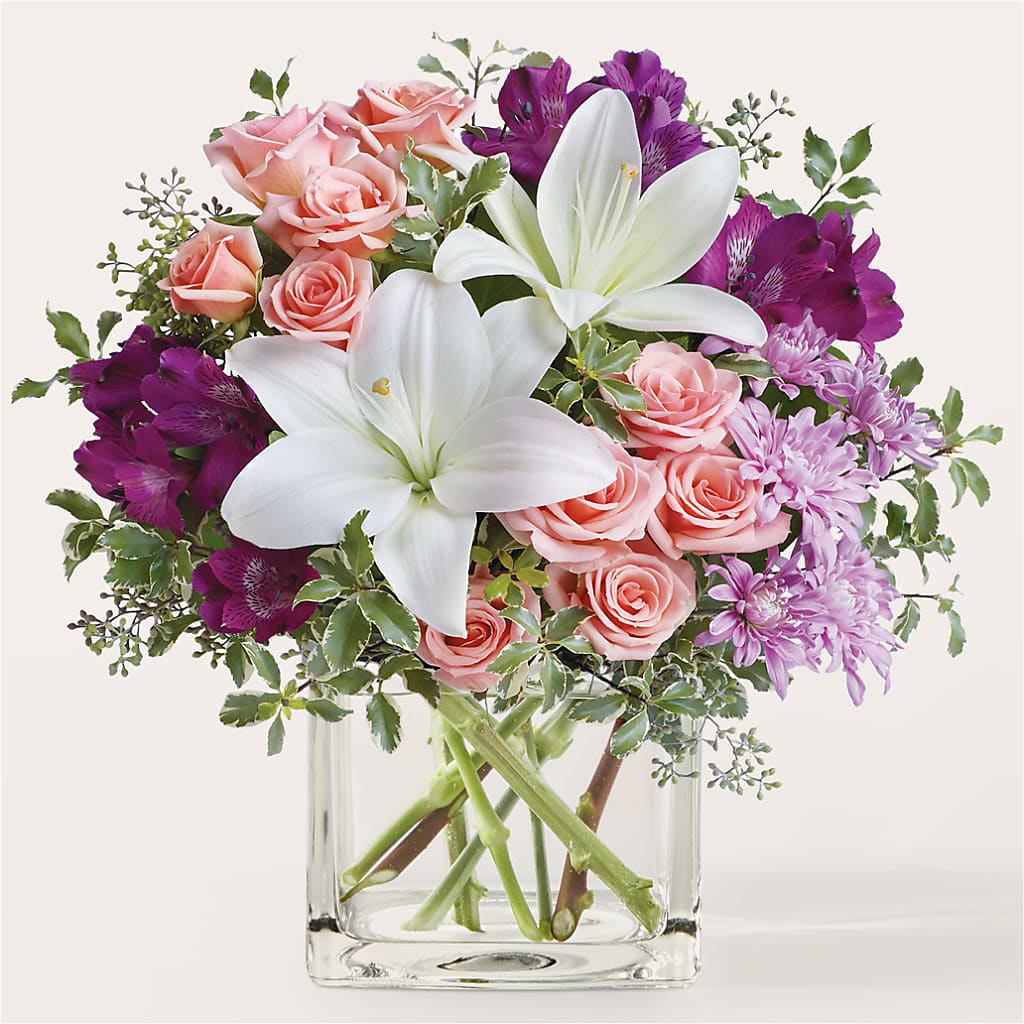 Mani Pedi Bouquet – Oliverios Florist, Bridgeport WV