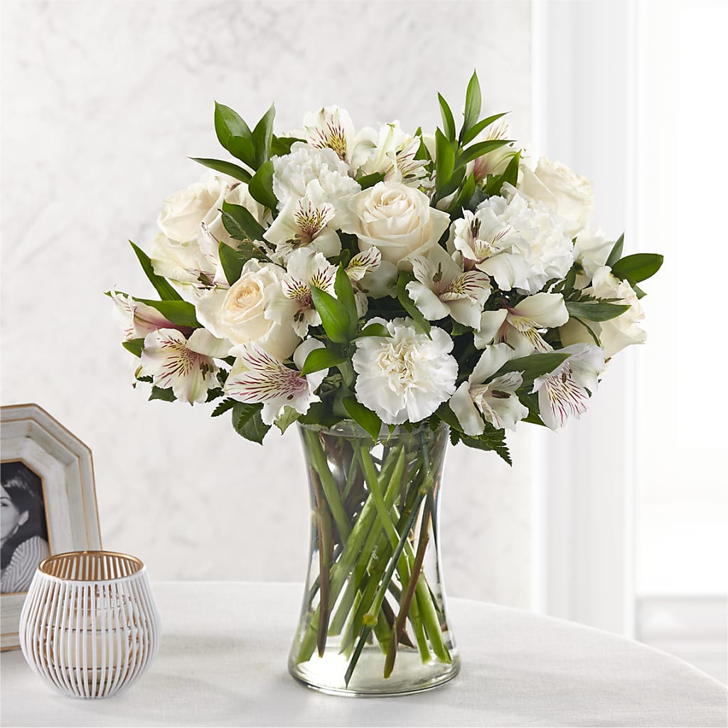Cherished Friend Bouquet – Oliverios Florist, Bridgeport WV