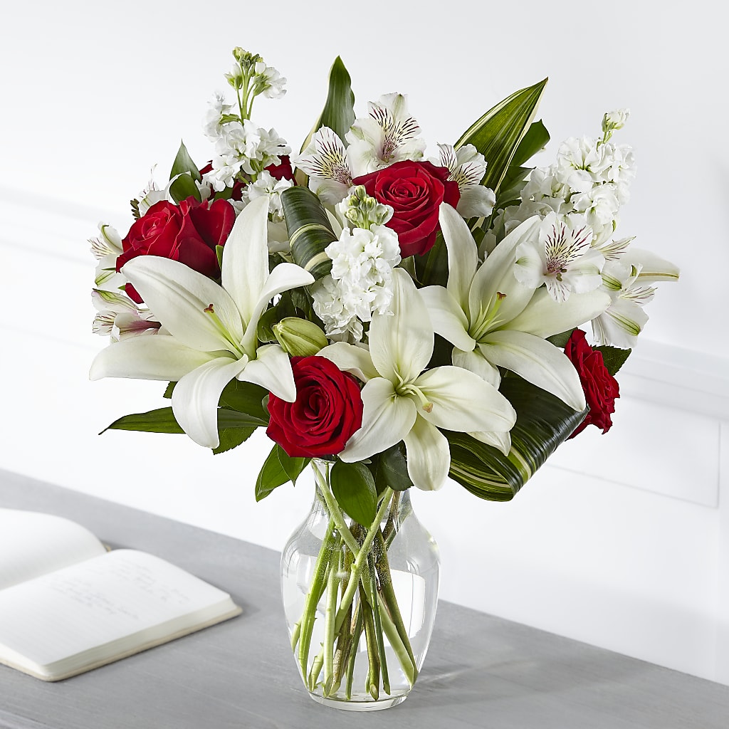 Loving Respect Bouquet – Oliverios Florist, Bridgeport WV
