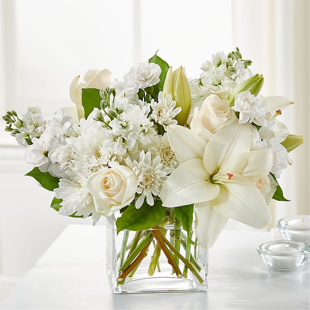 Gentle Breeze Bouquet – Oliverios Florist, Bridgeport WV
