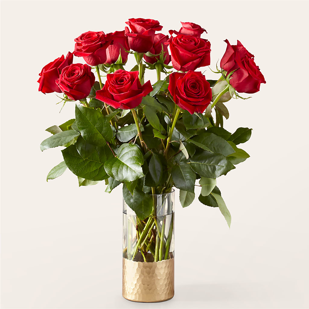 Classic Love Red Rose Bouquet – Oliverios Florist, Bridgeport WV