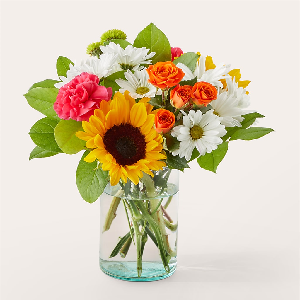 Sun-drenched Blooms Bouquet – Oliverios Florist, Bridgeport WV