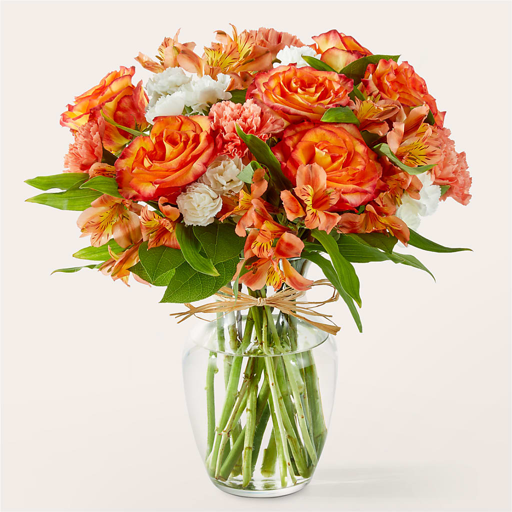 Apricot Glow Bouquet – Oliverios Florist, Bridgeport WV