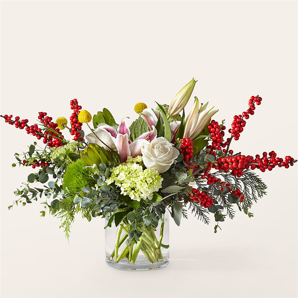 Berry & Bright Bouquet – Oliverios Florist, Bridgeport WV