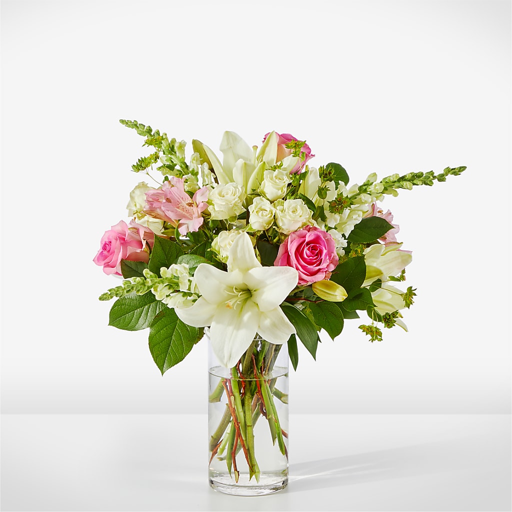 Fondly Bouquet – Oliverios Florist, Bridgeport WV