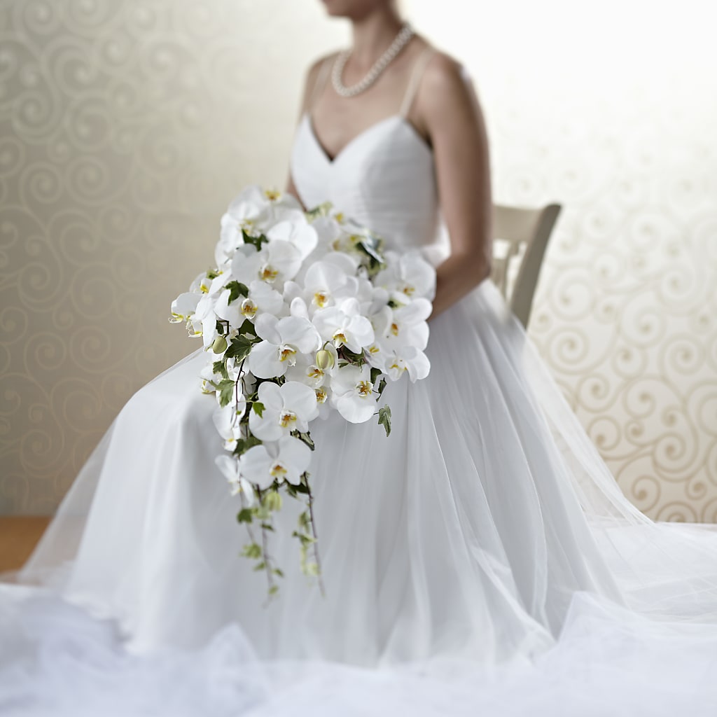 Classic White Bouquet – Oliverios Florist, Bridgeport WV