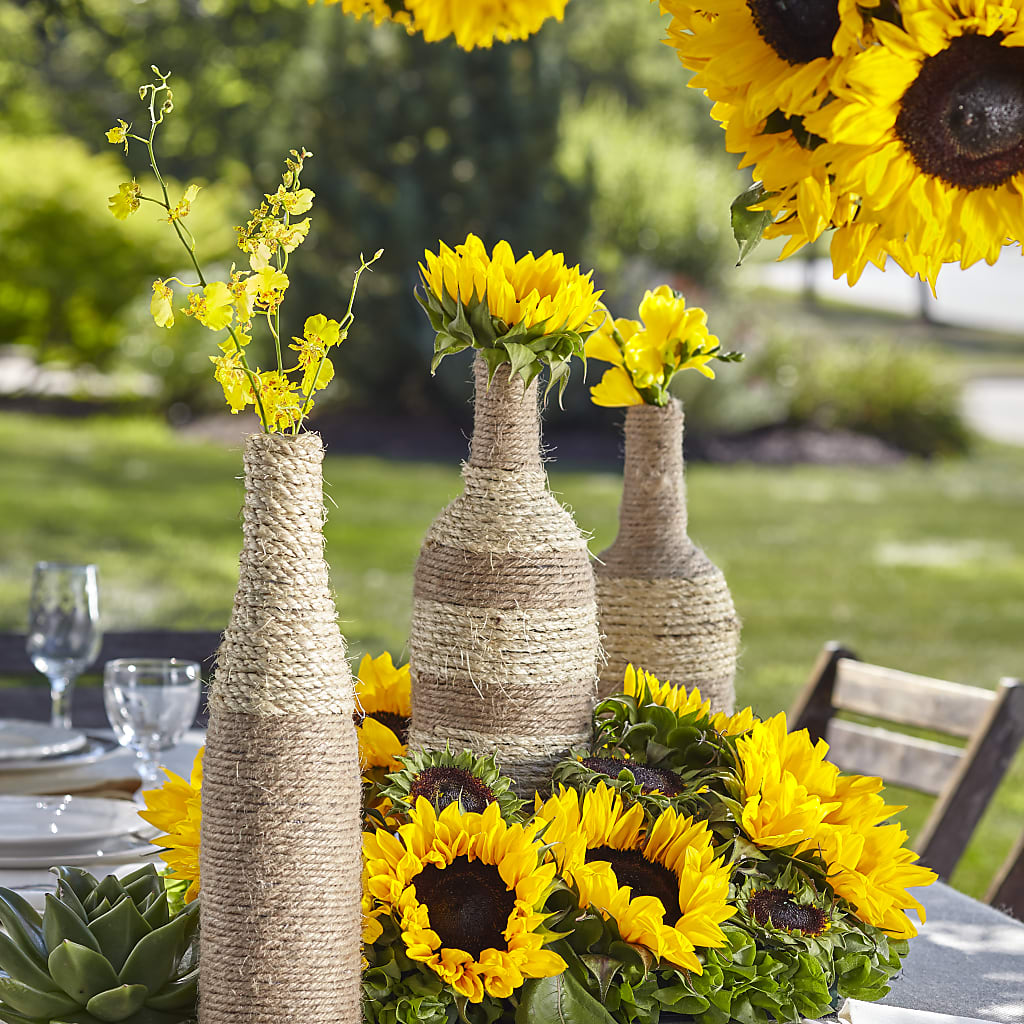 Sublime Garden Centerpiece – Oliverios Florist, Bridgeport WV