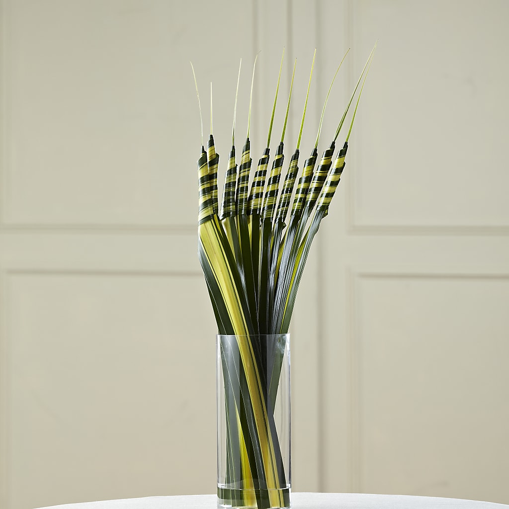 Twisted Hala Bouquet – Oliverios Florist, Bridgeport WV
