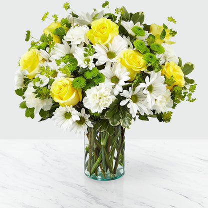 Happy Day Bouquet –  Oliverios Florist, Bridgeport WV
