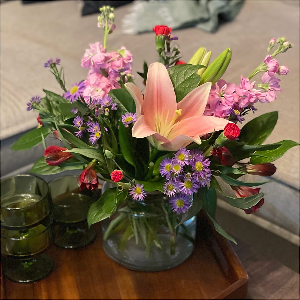 Romantique Bouquet –  Oliverios Florist, Bridgeport WV