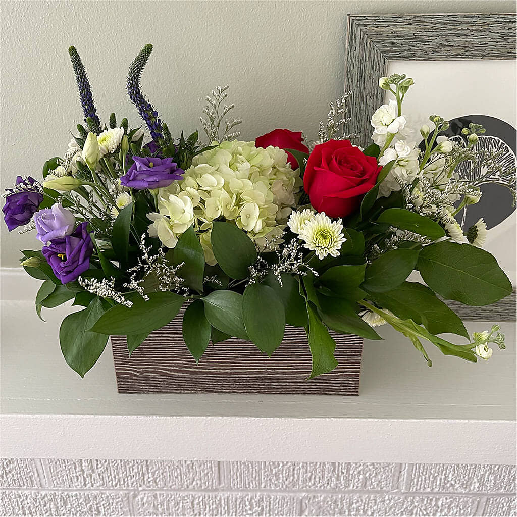 Sweet Magnolia Bouquet –  Oliverios Florist, Bridgeport WV