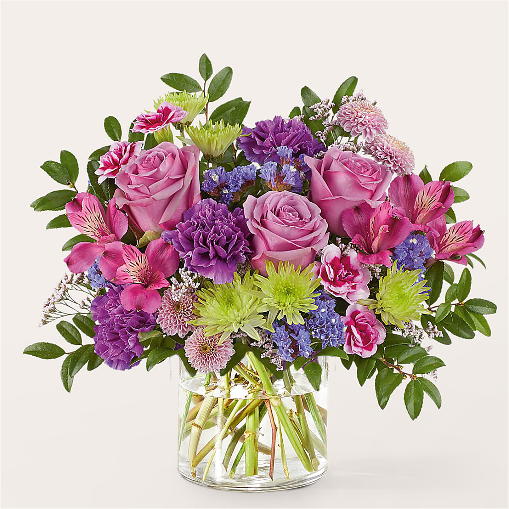 Glass Half Full Bouquet –  Oliverios Florist, Bridgeport WV