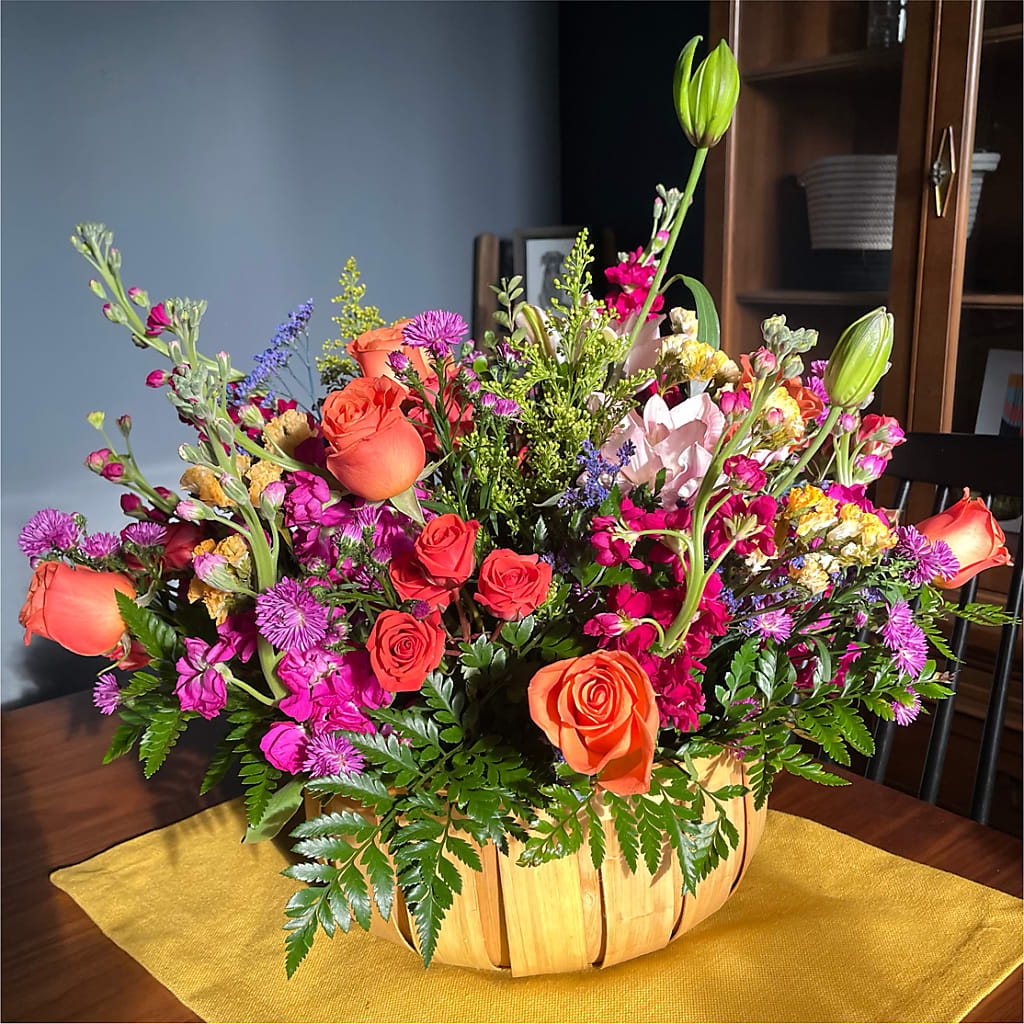 Garden of Life Basket –  Oliverios Florist, Bridgeport WV