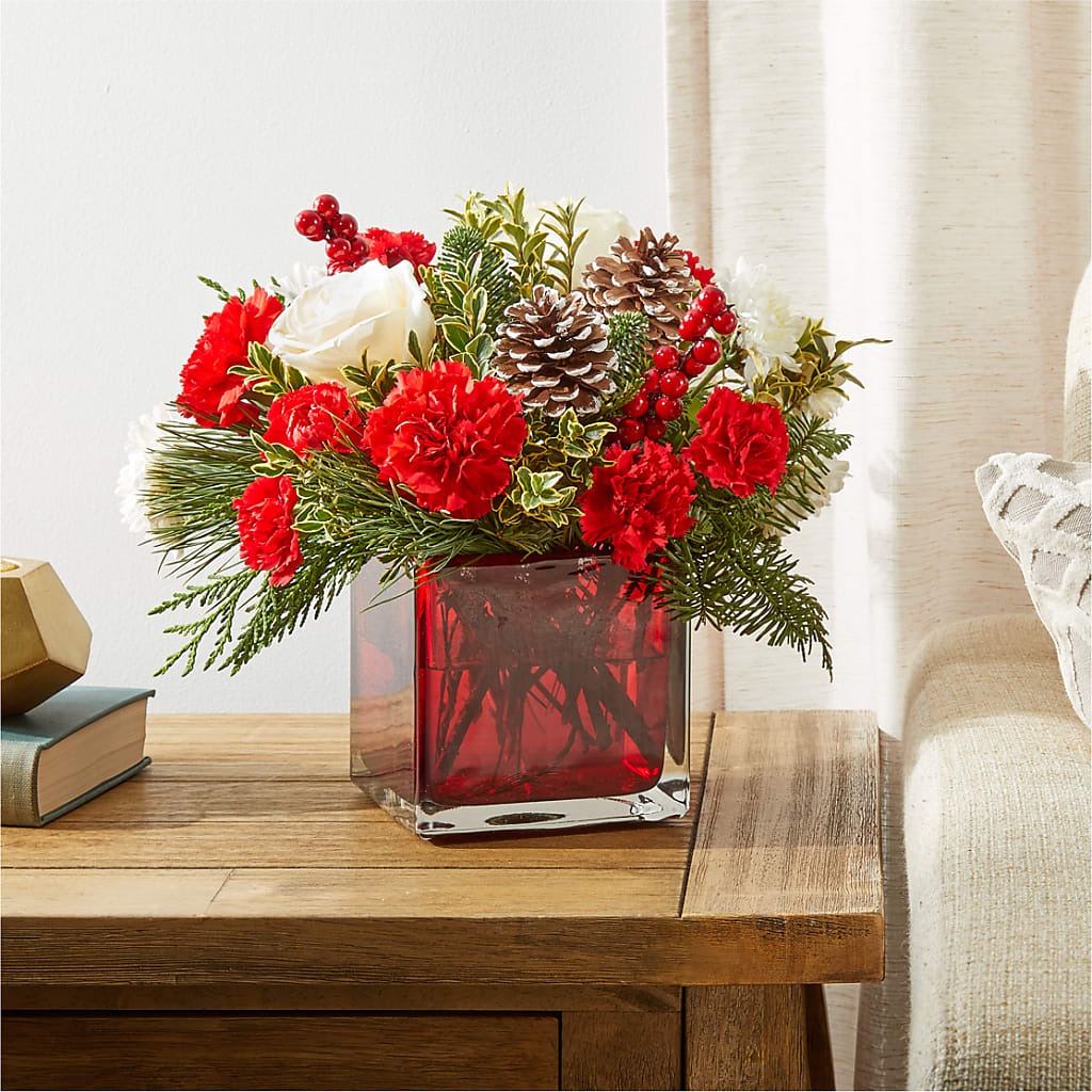 Christmas Market Bouquet –  Oliverios Florist, Bridgeport WV