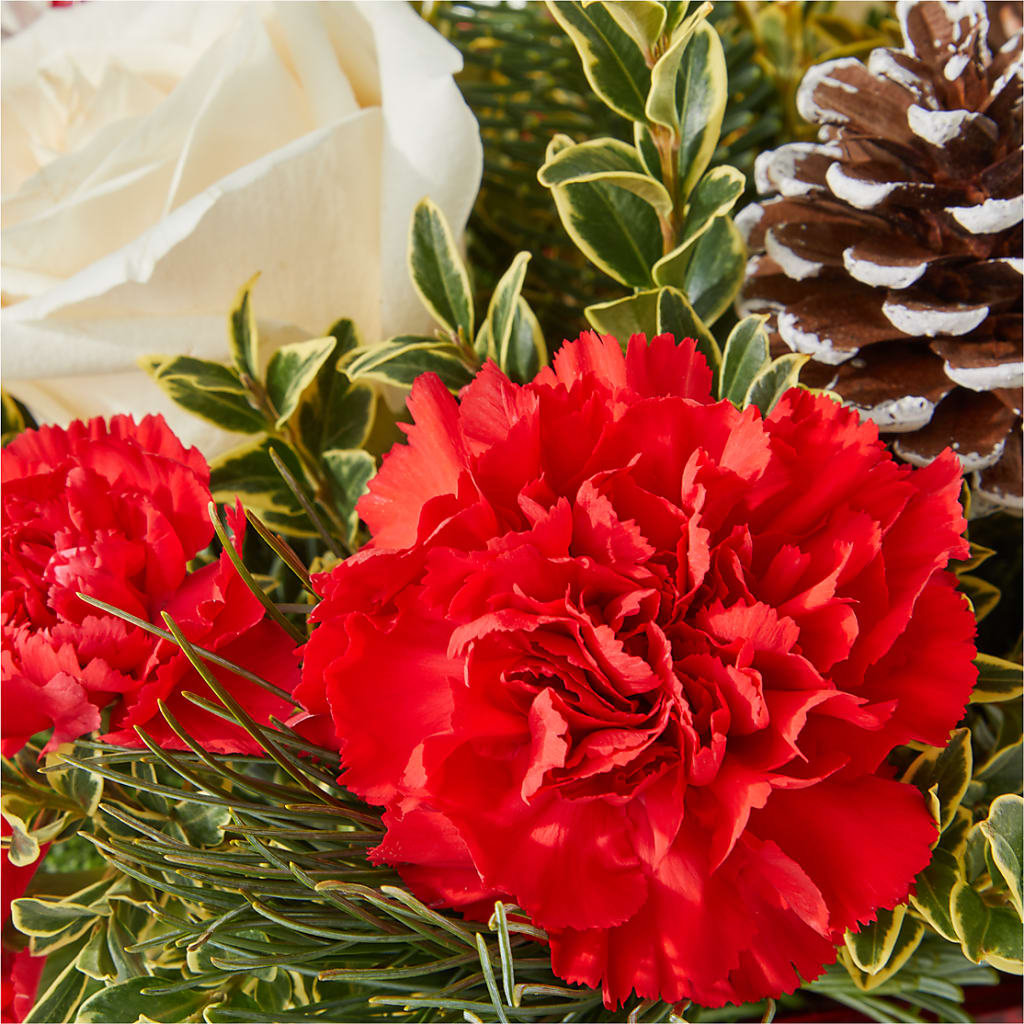 Christmas Market Bouquet –  Oliverios Florist, Bridgeport WV