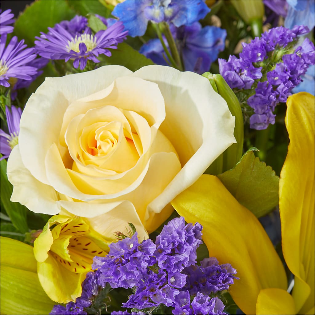 Limoncello Bouquet –  Oliverios Florist, Bridgeport WV