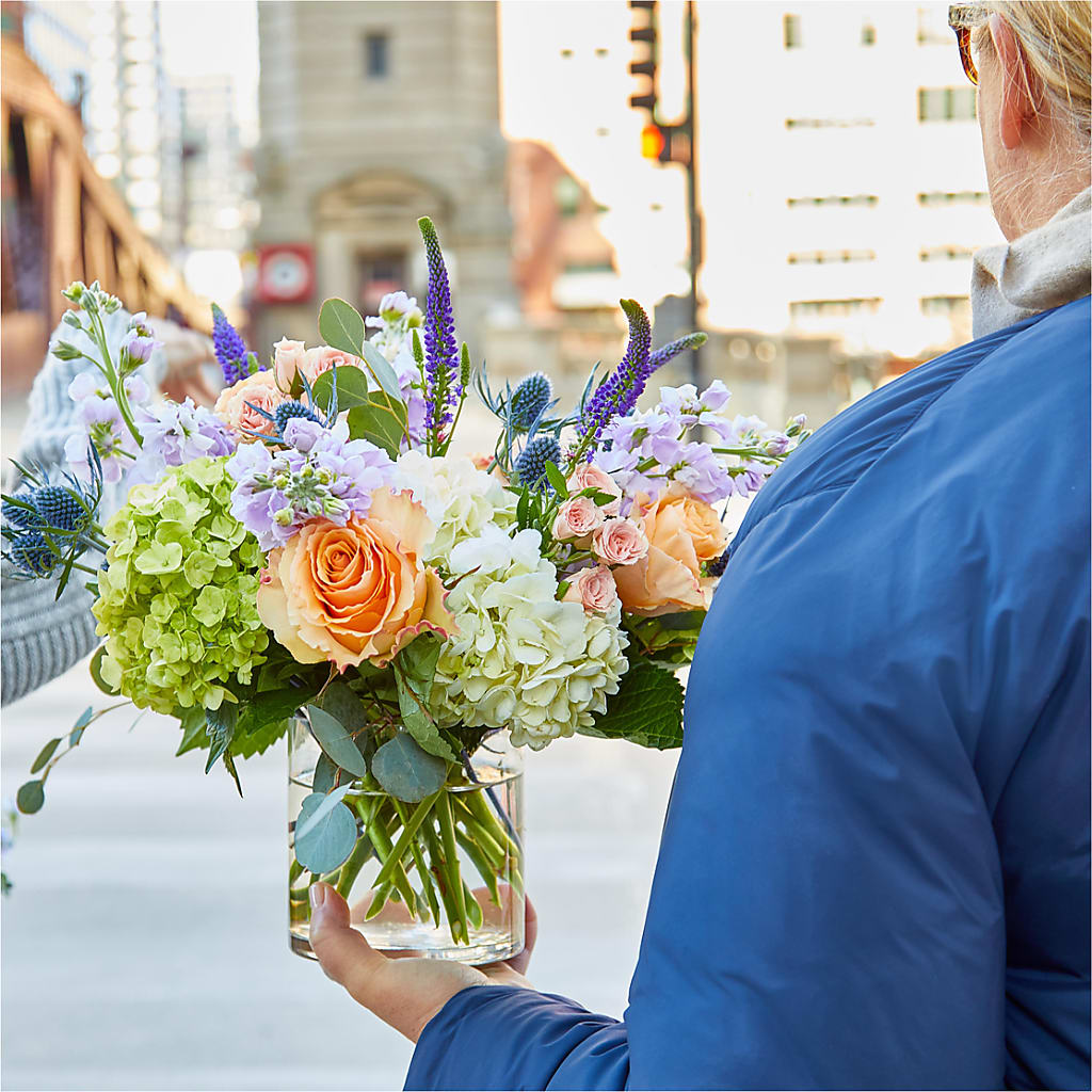 Porch Swing Bouquet –  Oliverios Florist, Bridgeport WV