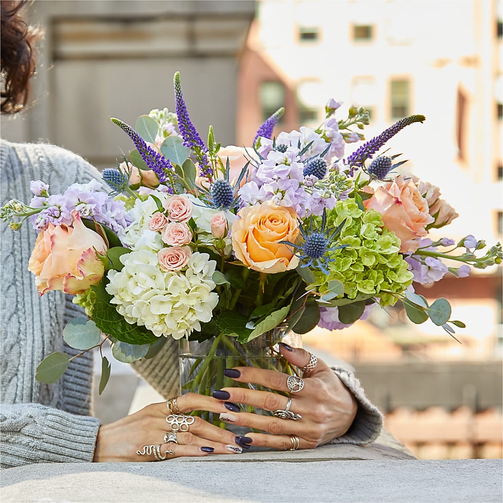 Porch Swing Bouquet –  Oliverios Florist, Bridgeport WV