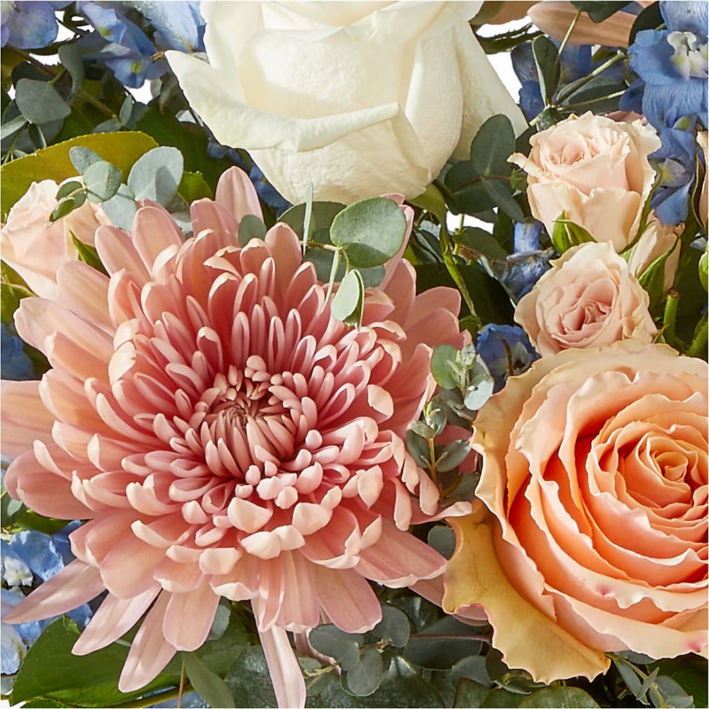 Inspired Bouquet –  Oliverios Florist, Bridgeport WV