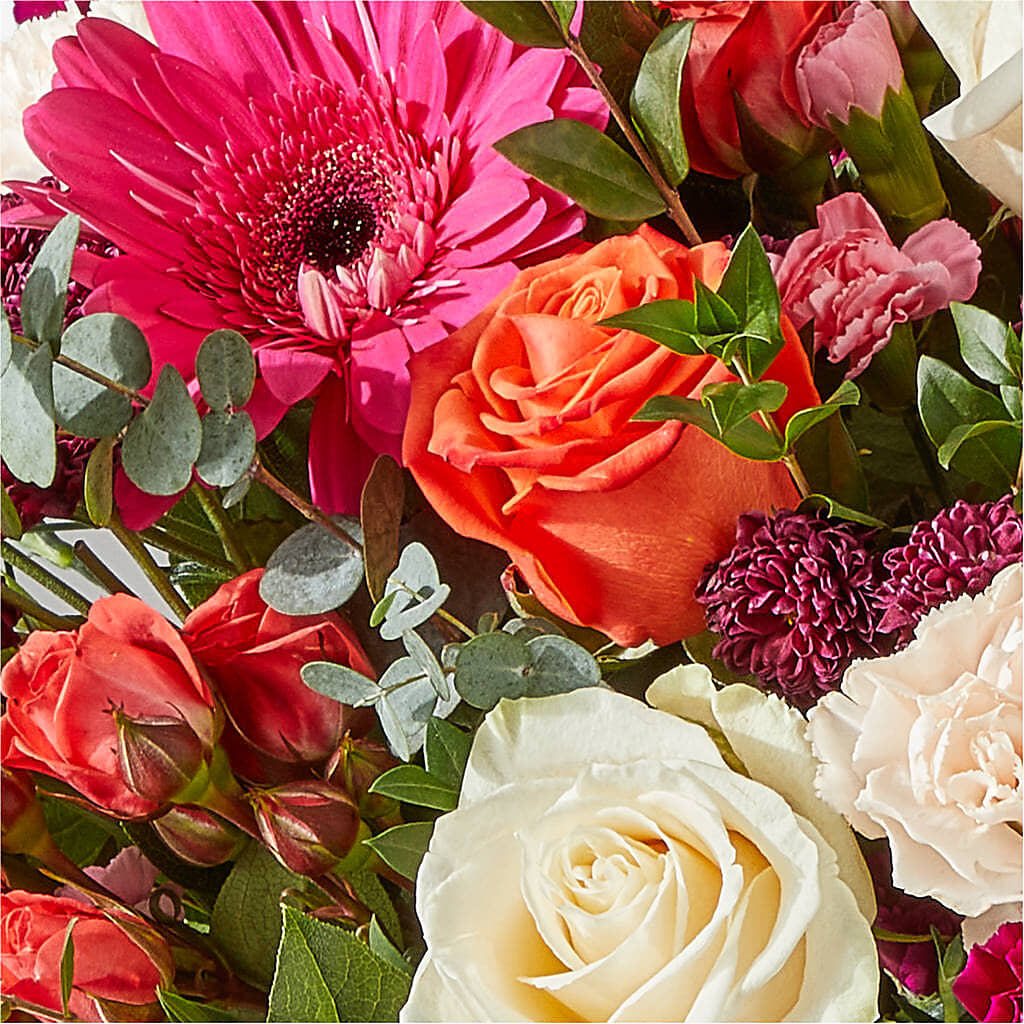 Smell the Roses Bouquet –  Oliverios Florist, Bridgeport WV
