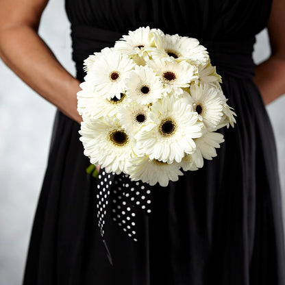 Daisy Delight Bouquet –  Oliverios Florist, Bridgeport WV